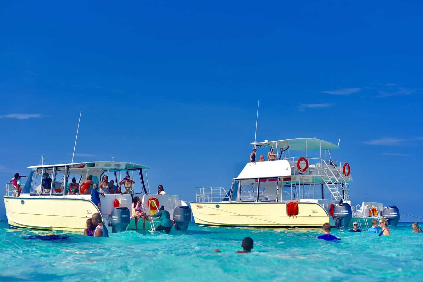 boat tour cayman islands